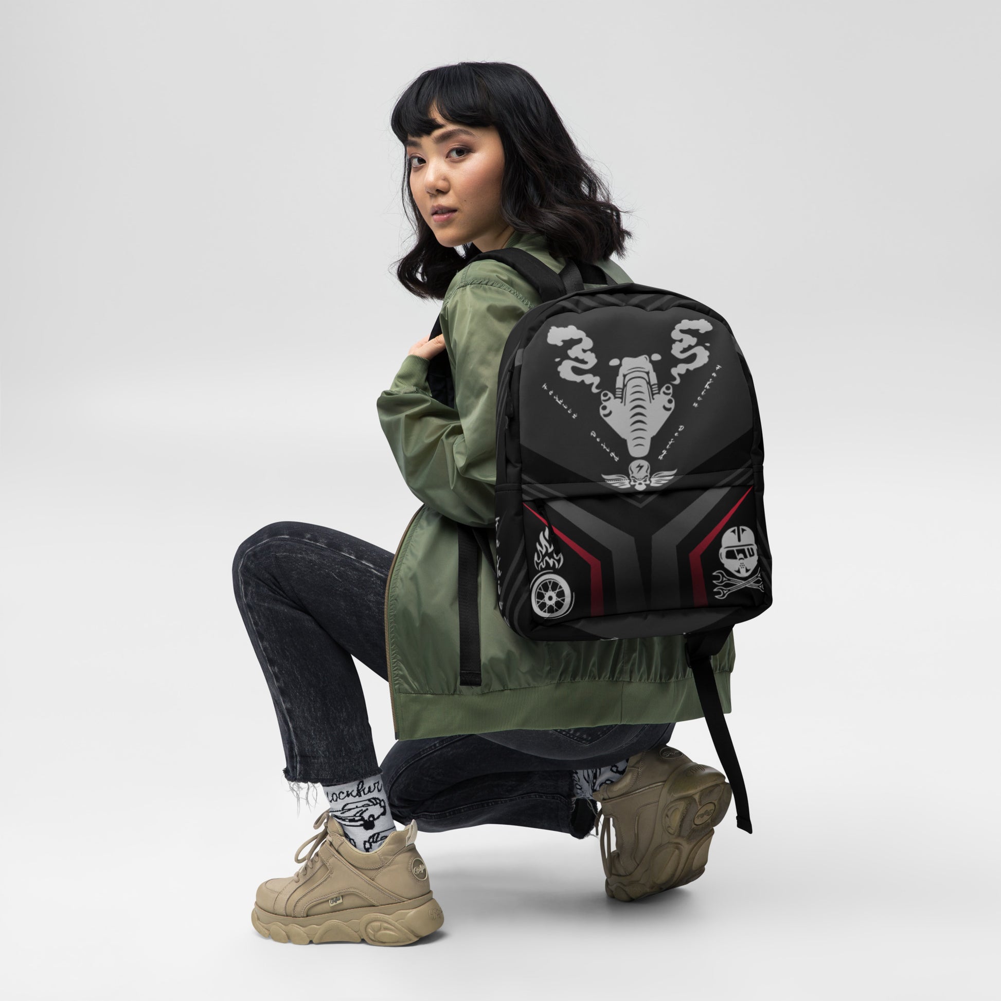 FelinDesign Waterproof Backpack for Men and Women | Medium Travel and Sport Bag with Laptop Pocket | - FelinDesign