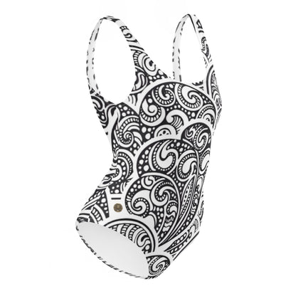FelinDesign Elegant Beachwear for Women – Stylish Summer Dress & Lightweight Italian Cover-Up for Vacation - FelinDesign