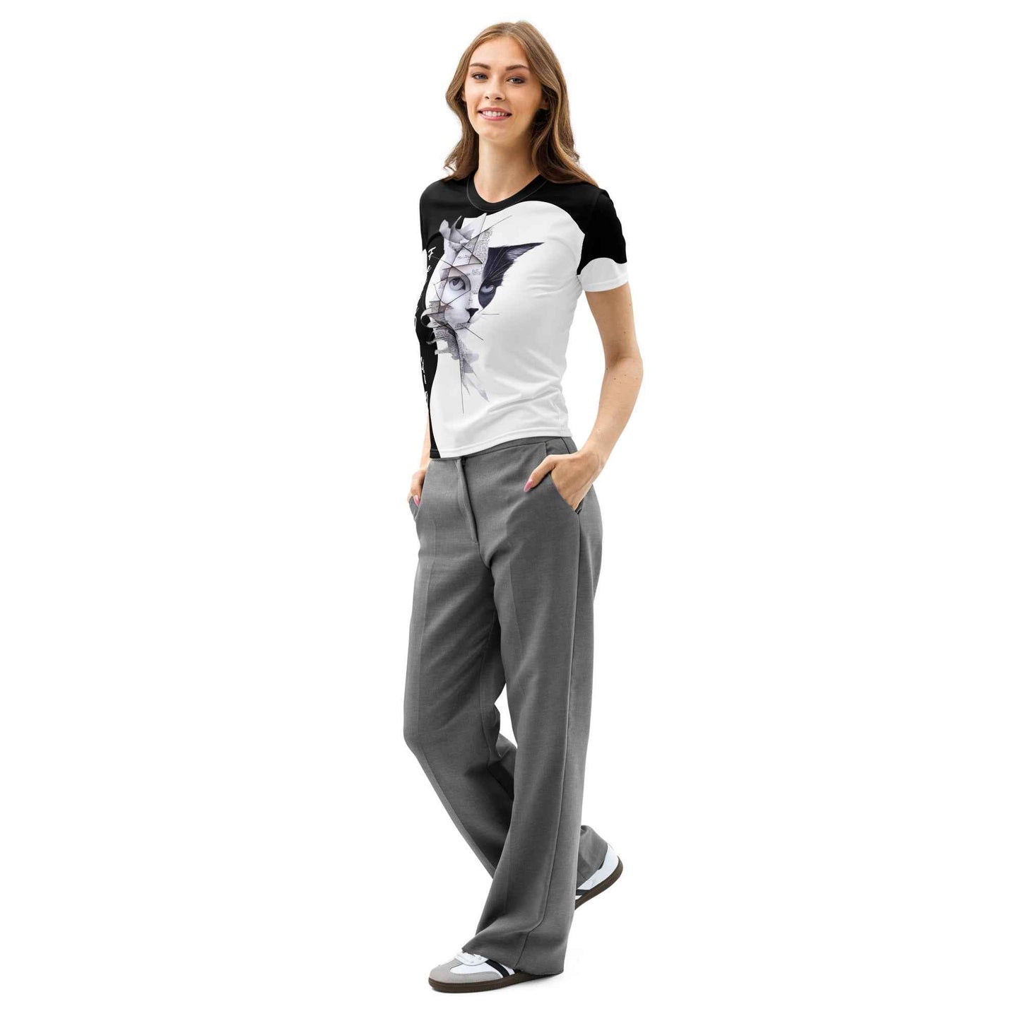 Women’s cotton crew neck t-shirt Cats FelinDesign