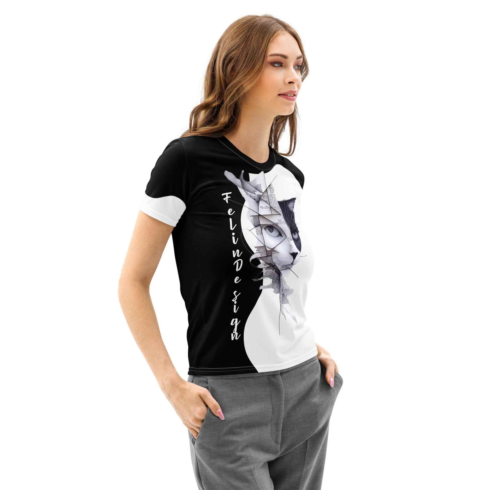 Women’s cotton crew neck t-shirt Cats FelinDesign