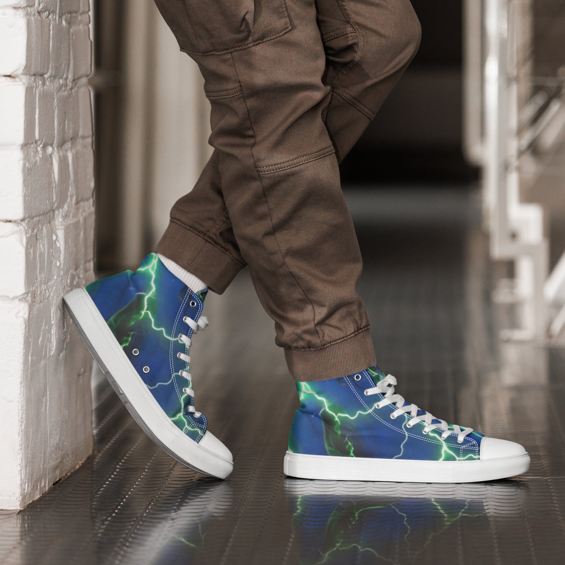 FelinDesign High-Top Sneakers - Blue Lightning Design Men's High-Top Shoes - FelinDesign
